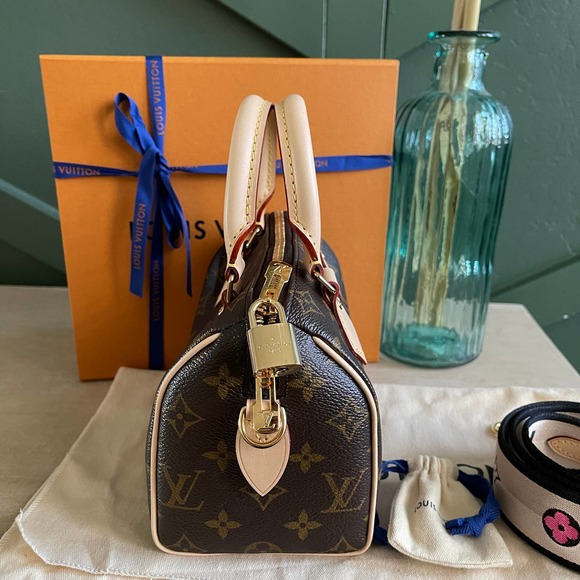 ❌SOLD❌NEW Louis Vuitton Speedy Bandouliere 20 Monogram Strap Black M45957 - Picture 4 of 14